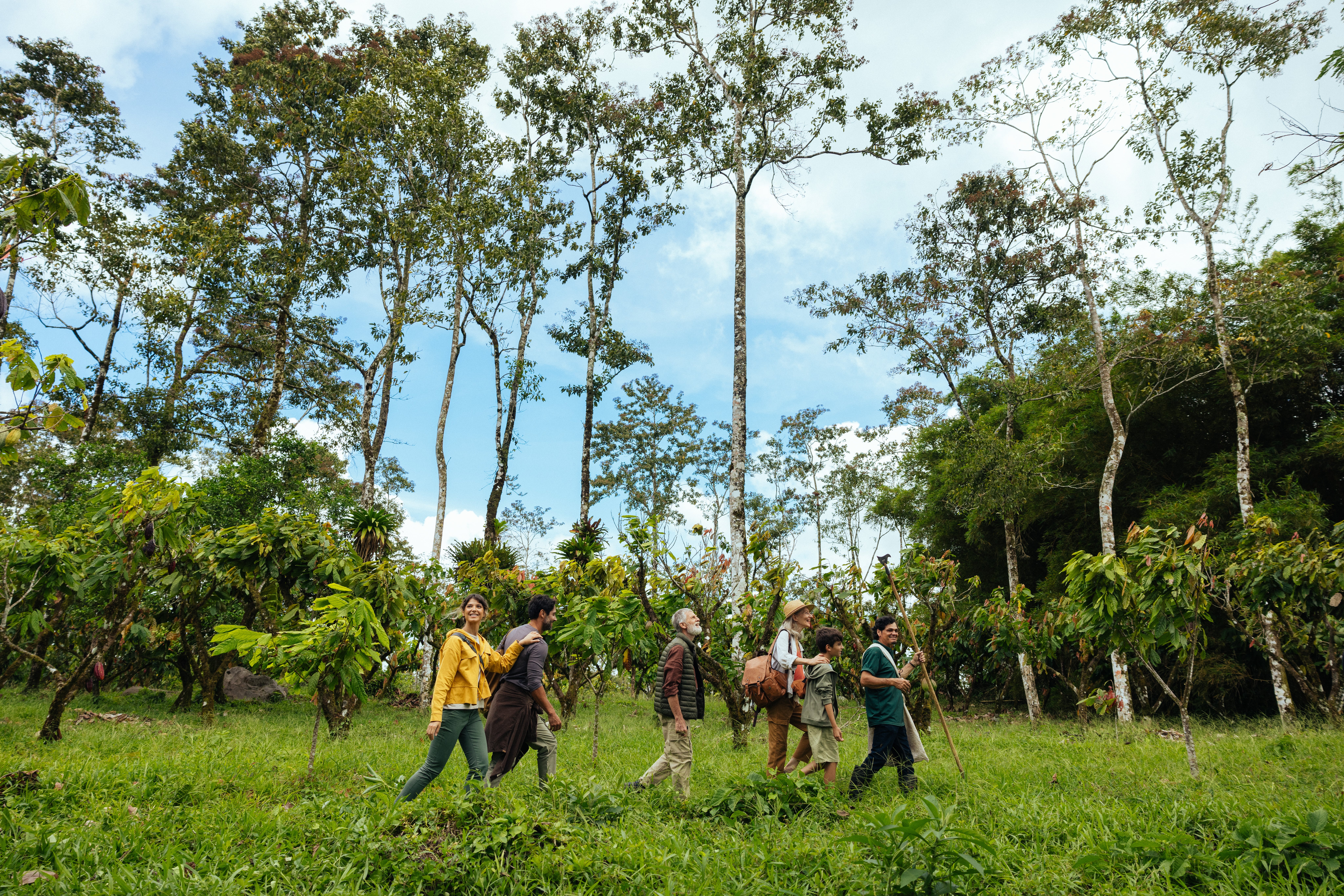 grupo floresta chocolate finca la amistad rio celeste