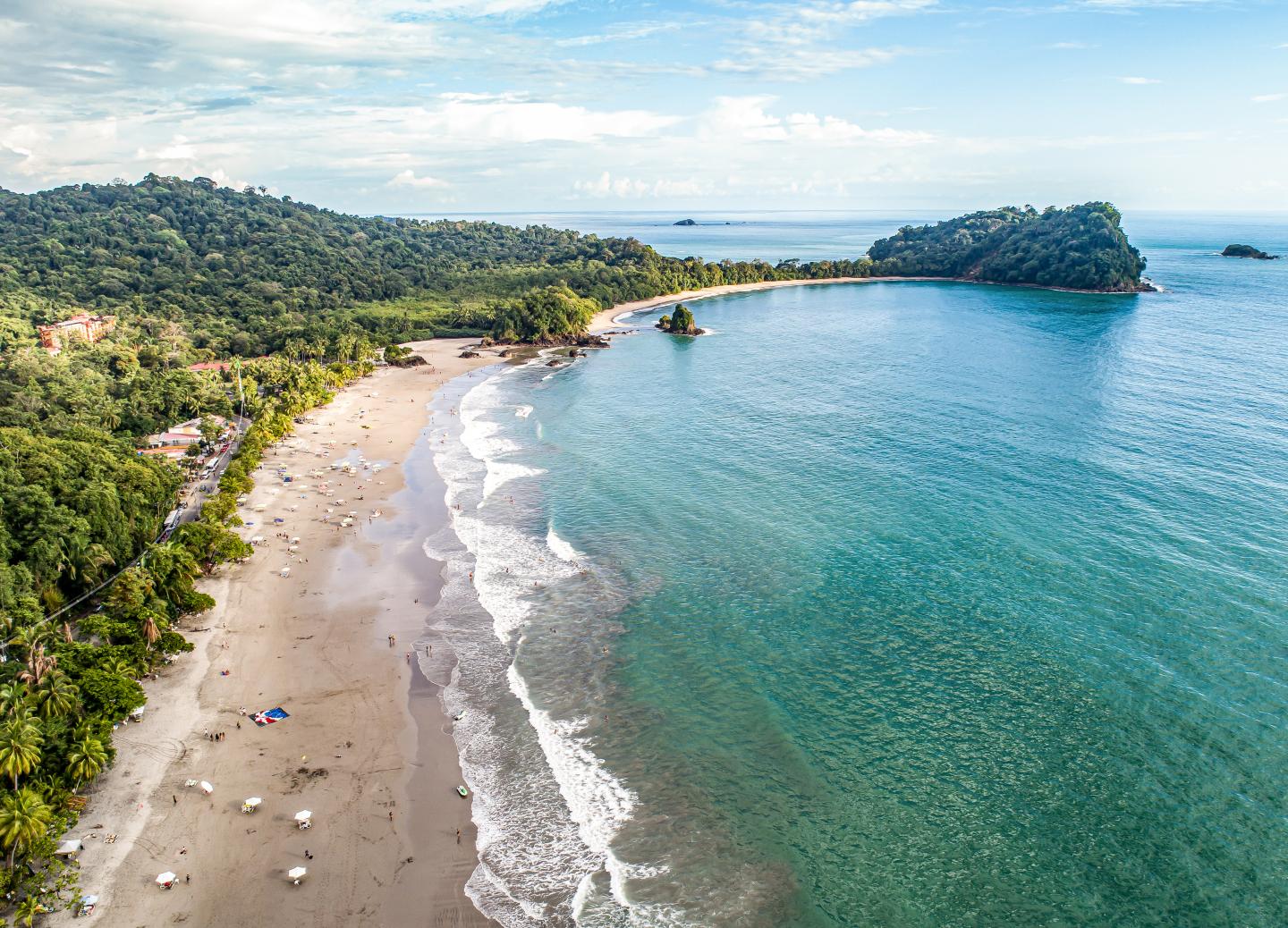 vista aérea da praia de Espadilla